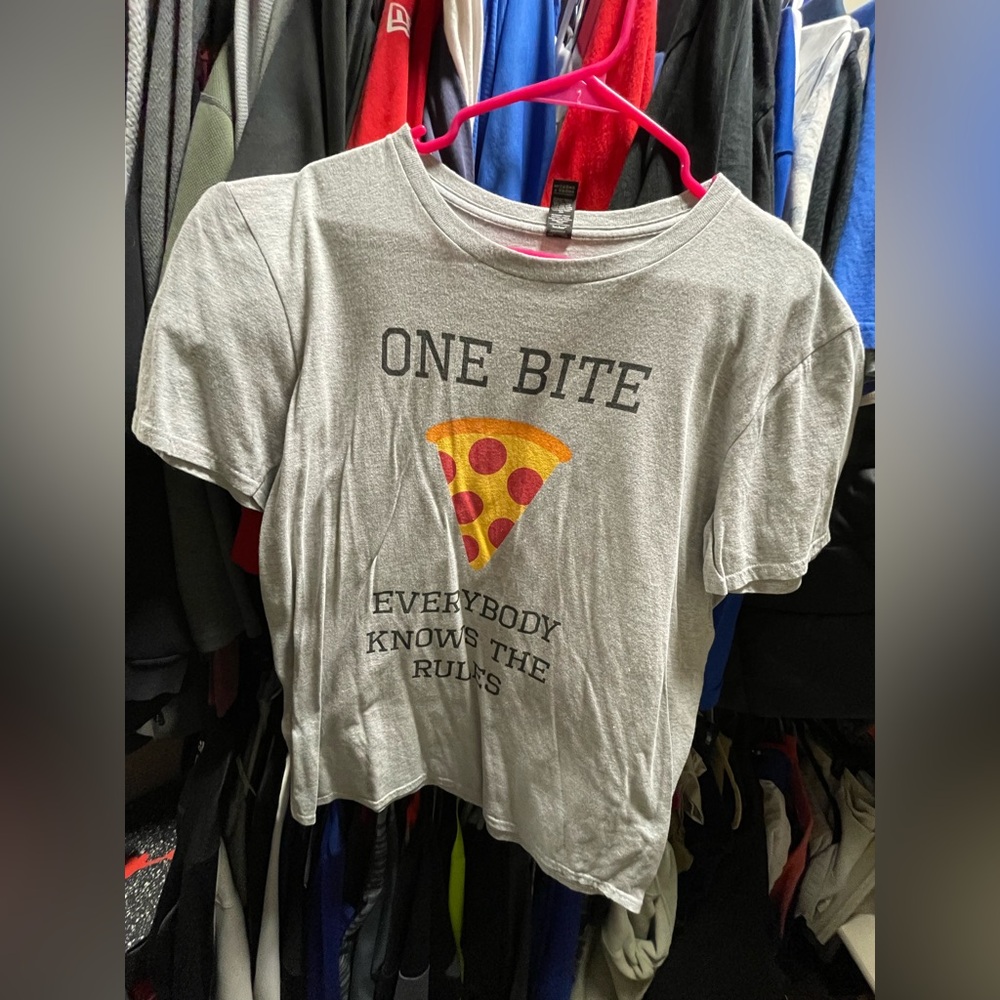 One bite tee